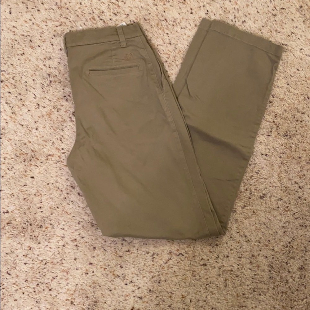 32x34 Wrangler Riata Relaxed Fit Dress Pants